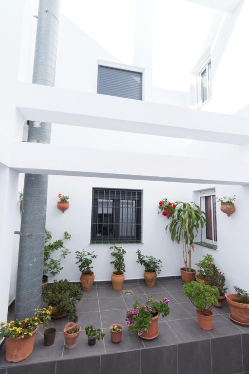 Hostal El Yunque Conil De La Frontera Eksteriør billede