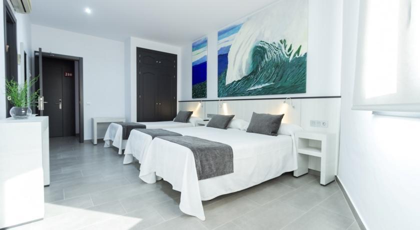 Hostal El Yunque Conil De La Frontera Værelse billede